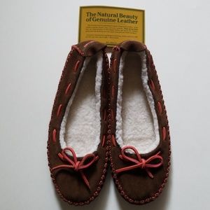 NWT L.L Bean slippers
